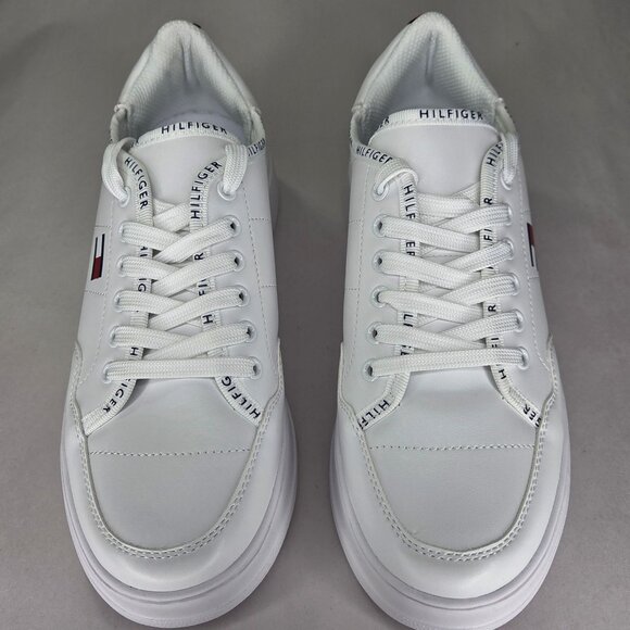 NWT Tommy Hilfiger Women's Grazie Lace up Fashion Sneakers, White, 8M - Picture 3 of 7